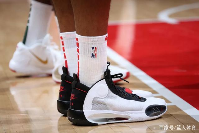 邱彪：辽宁给我们上了一课 希望这种学费少交